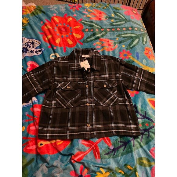 Beachlunchlounge Black Plaid Blazer - Picture 2 of 8